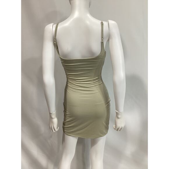 L'Academie 'Embrace' White Comfort Stretch Mini Dress Size XS - Picture 3 of 4